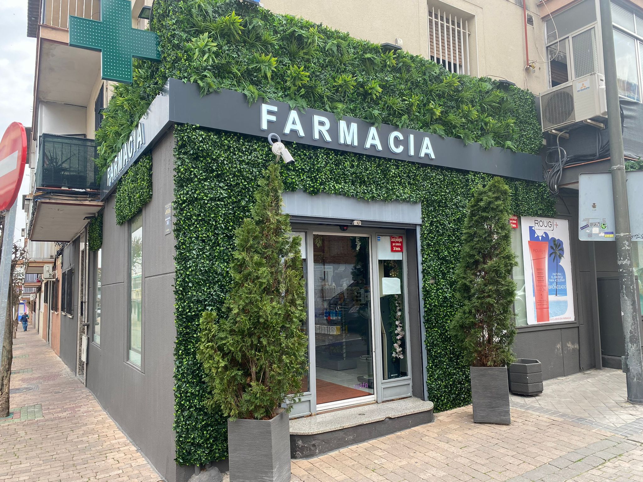 Fachada de Farmacia Chic